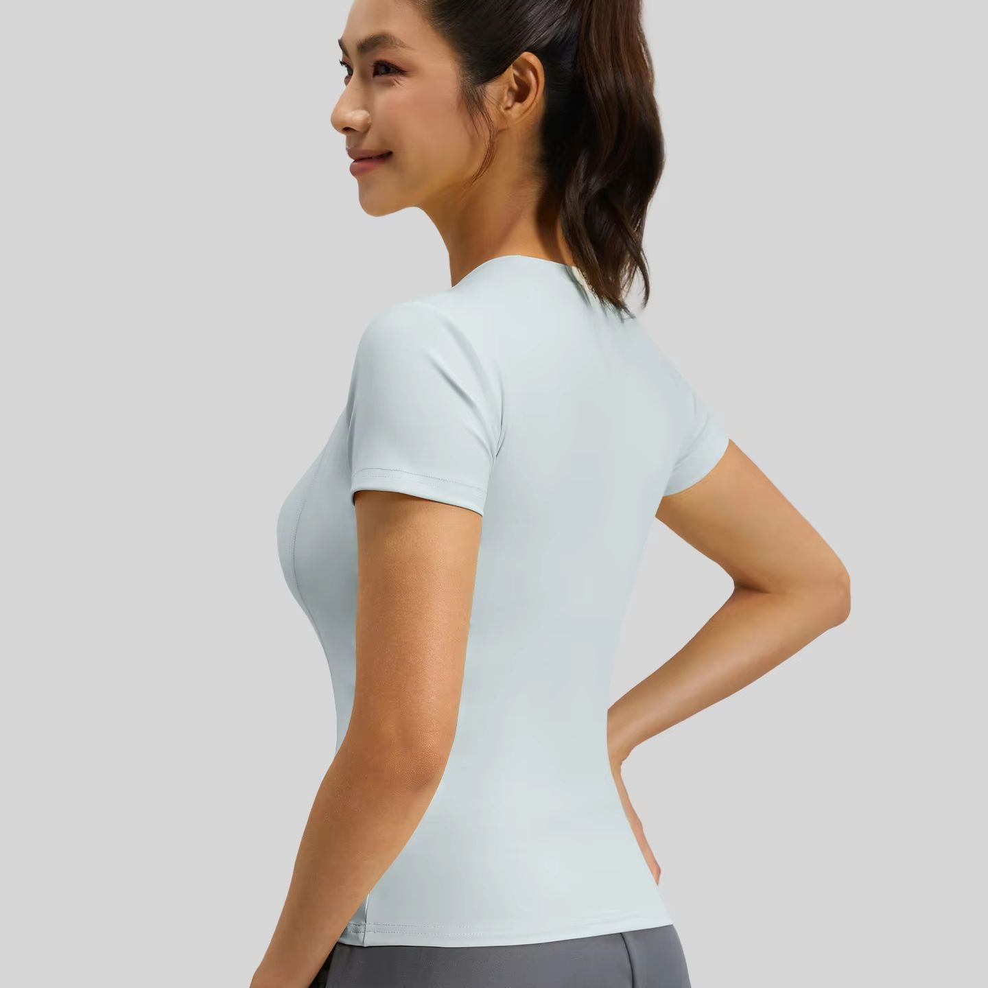 Damska koszulka do jogi slim f – T Shirt Tight Fit recenzja i cena